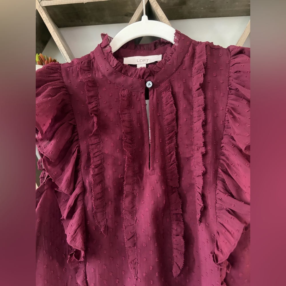 LOFT Women's Ruffled Sleeveless Blouse in Deep berry romantic ruffle. NWT medium - Picture 2 of 6